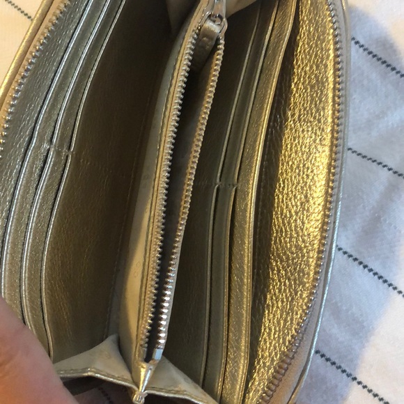 Tory Burch Wallet - Picture 2 of 3